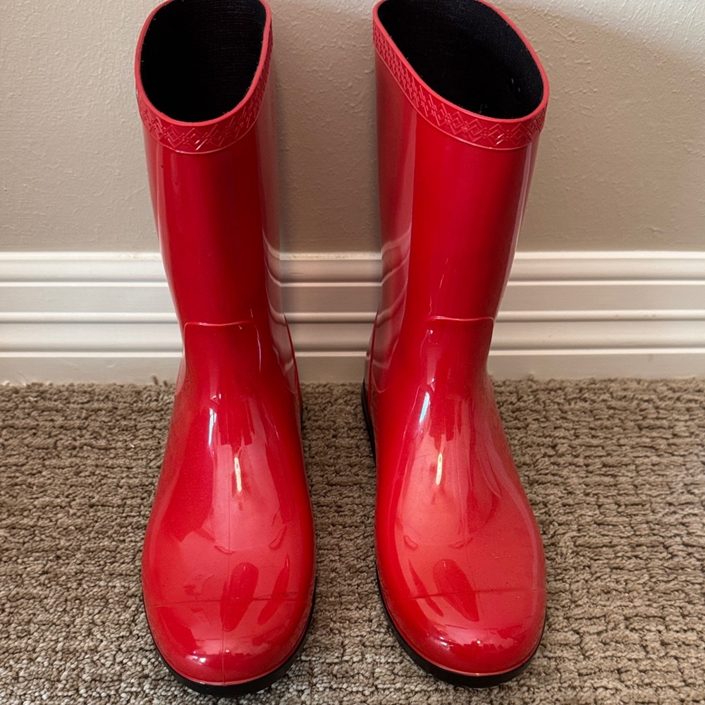 UGG Shaye Red Rain Boots
